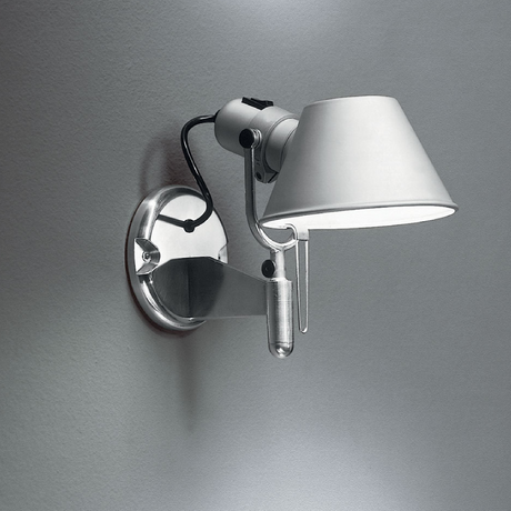 Classic Spot Wall Lamp | Artemide Tolomeo | Italianfurniture.com