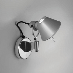 Classic Spot LED Wall Lamp | Artemide Tolomeo | Italianfurniture.com