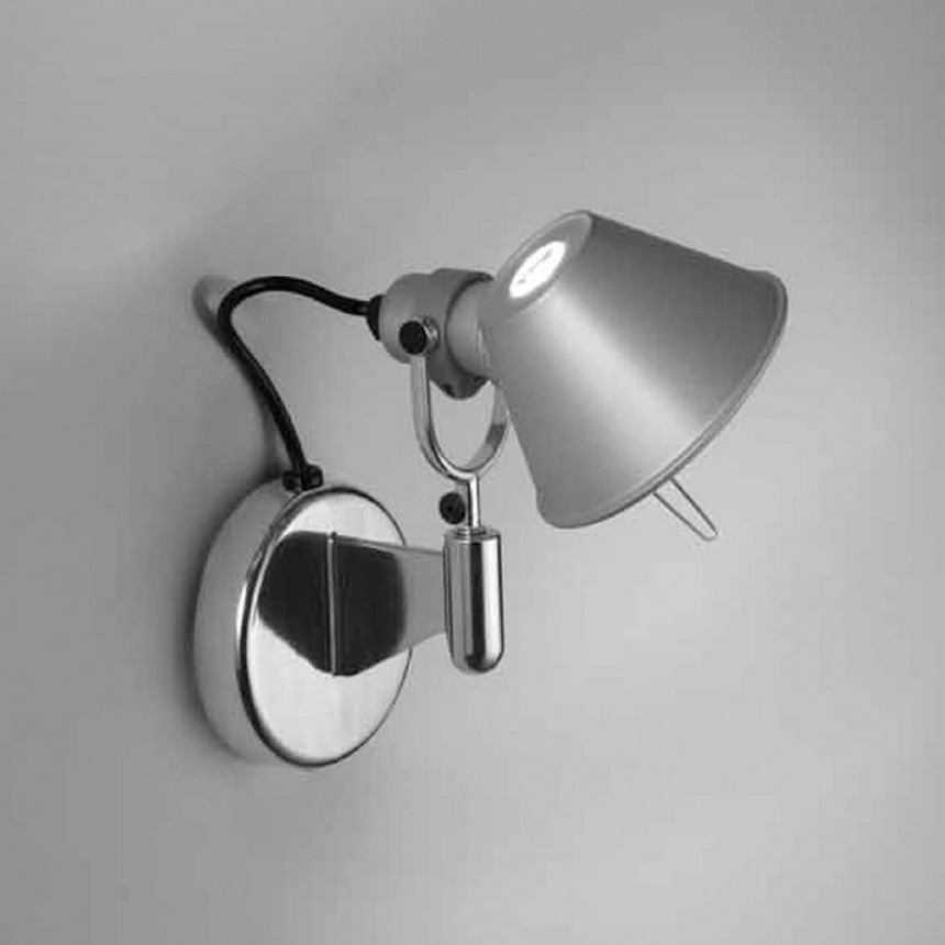 Classic Spot LED Wall Lamp | Artemide Tolomeo | Italianfurniture.com