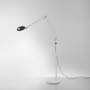Classic Base Aluminum Table Lamp | Artemide Demetra | Italianfurniture.com
