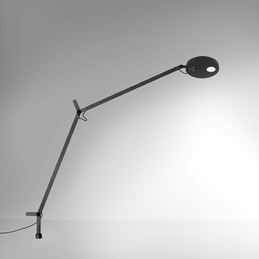 Classic In-set Aluminum Table Lamp | Artemide Demetra