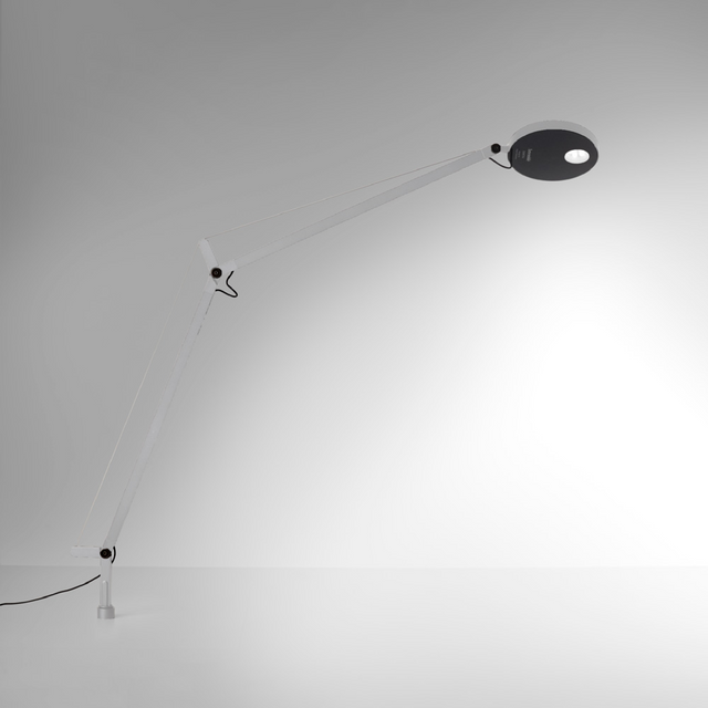 Classic In-set Aluminum Table Lamp | Artemide Demetra | Italianfurniture.com