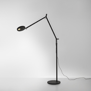 Classic Base Aluminum Floor Lamp | Artemide Demetra | Italianfurniture.com