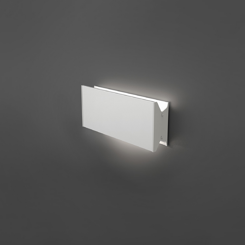 Gray Bar Dual Wall/Ceiling Lamp | Artemide Lineaflat | Italianfurniture.com