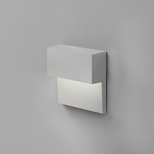 Cast Aluminum Wall Lamp | Artemide Piano | Italianfurniture.com