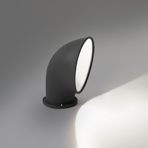 Die-cast Aluminum Ground Lamp | Artemide Piroscafo