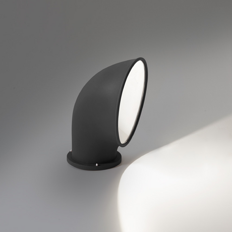 Die-cast Aluminum Ground Lamp | Artemide Piroscafo