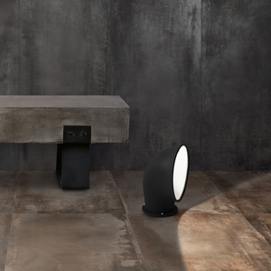 Die-cast Aluminum Ground Lamp | Artemide Piroscafo