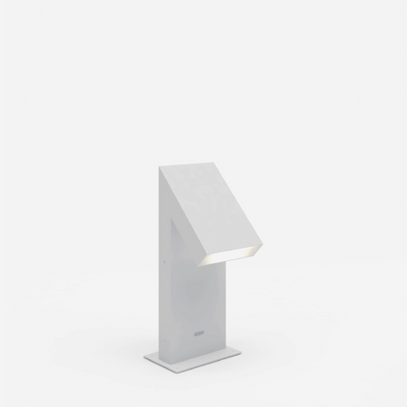 Angled Outdoor Floor Lamp | Artemide Chilone | ItalianFurniture.com