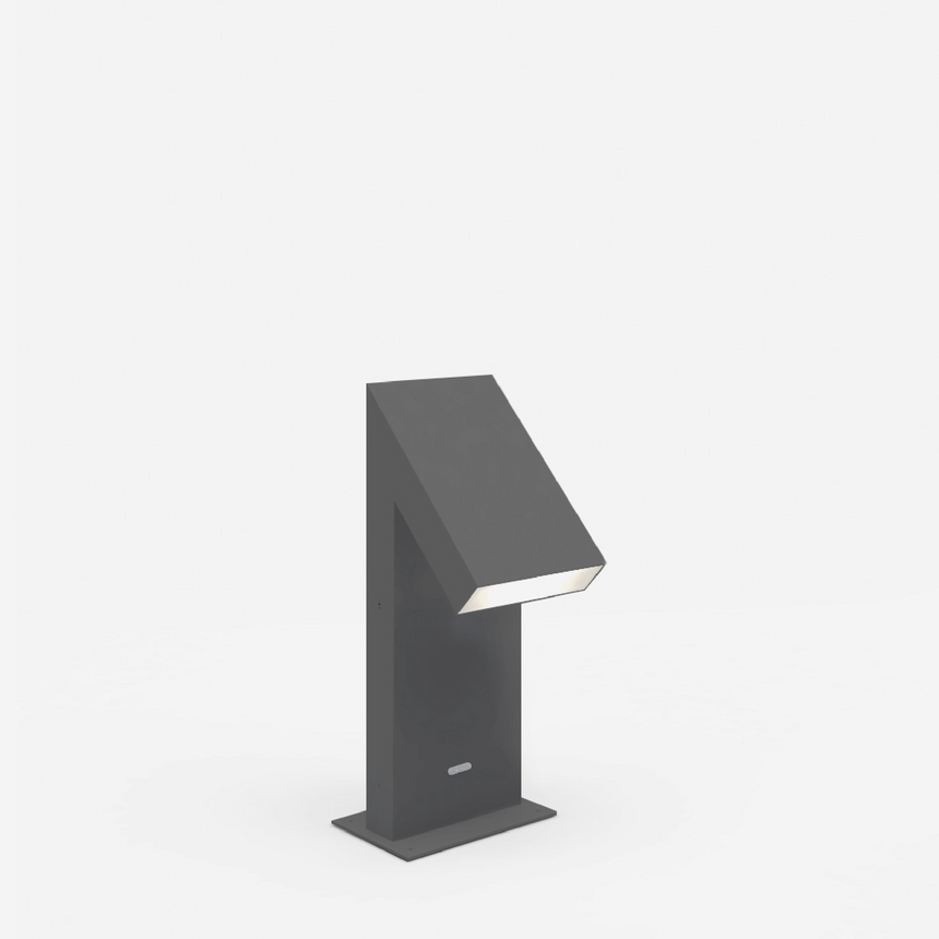 Angled Outdoor Floor Lamp | Artemide Chilone | ItalianFurniture.com