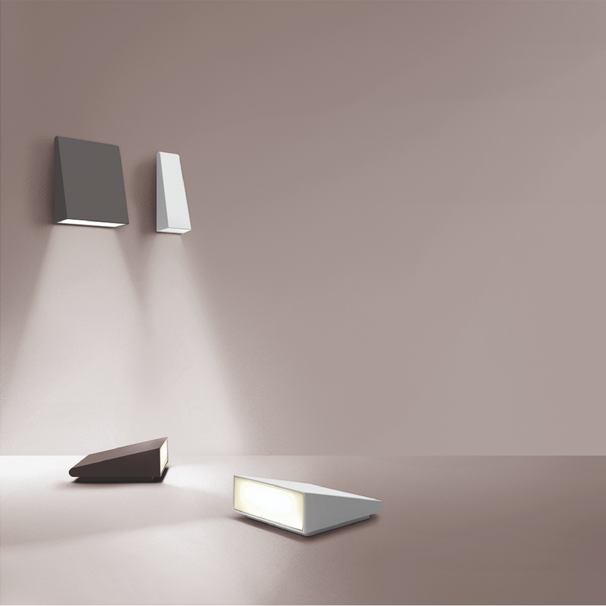 Geometrical Aluminum Floor Lamp | Artemide Cuneo | Italianfurniture.com