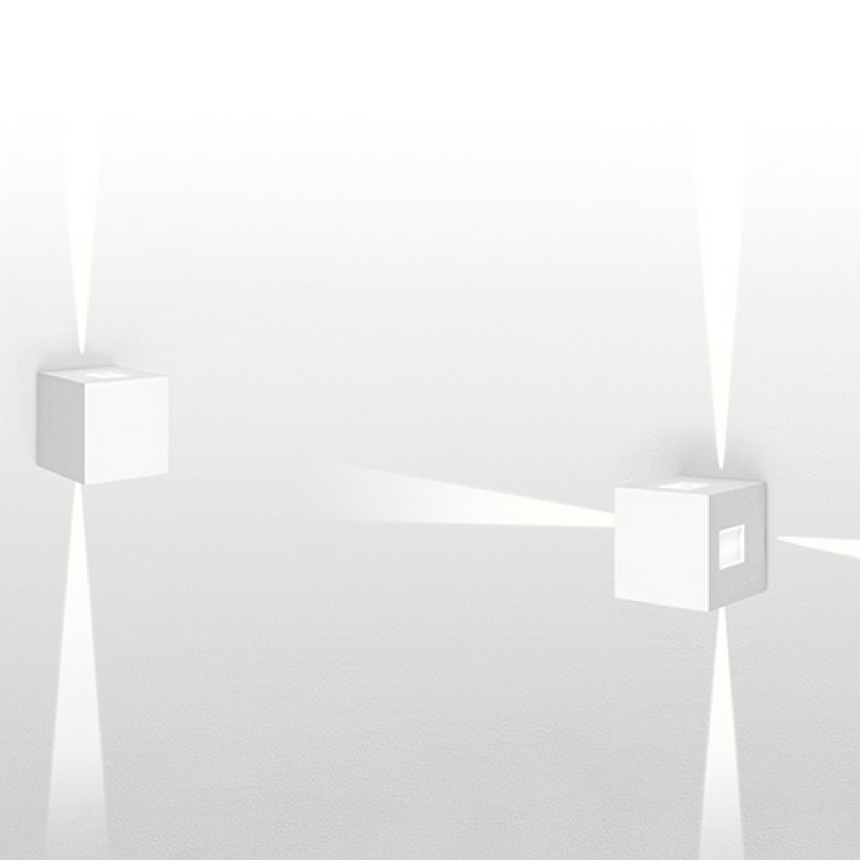 Square Direct/Indirect Wall Lamp | Artemide Effetto | Italianfurniture.com