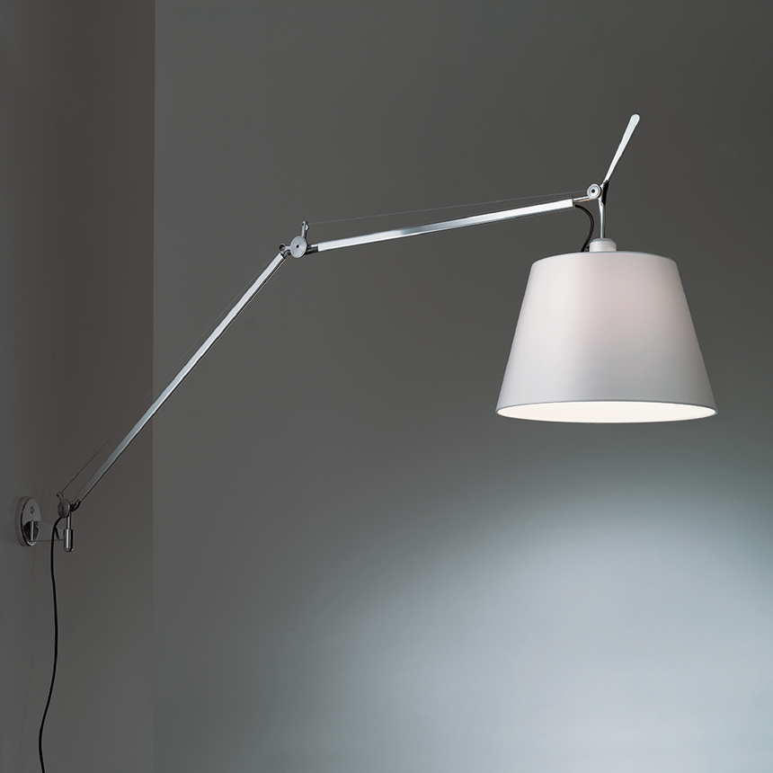Aluminum Arm Mega Wall Lamp | Artemide Tolomeo | Italianfurniture.com
