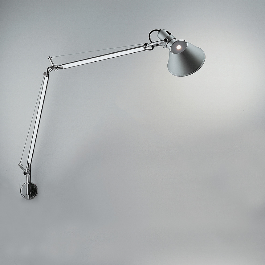 Aluminum Classic Wall Lamp | Artemide Tolomeo | Italianfurniture.com
