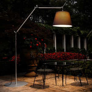 Empire Shade Mega Outdoor Floor Lamp | Artemide Tolomeo