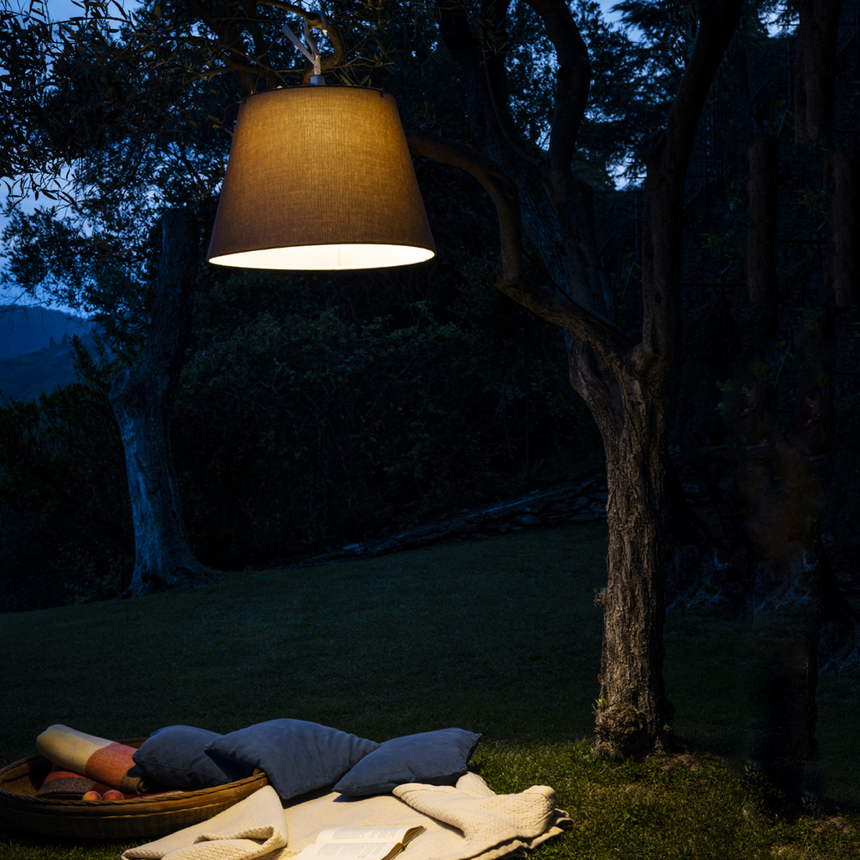 Outdoor Hook Pendant Lamp | Artemide Tolomeo | Italianfurniture.com