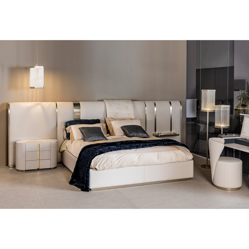 Metallic Insert Leather King Bed | Bizzotto Italia Ginko | Italianfurniture.com