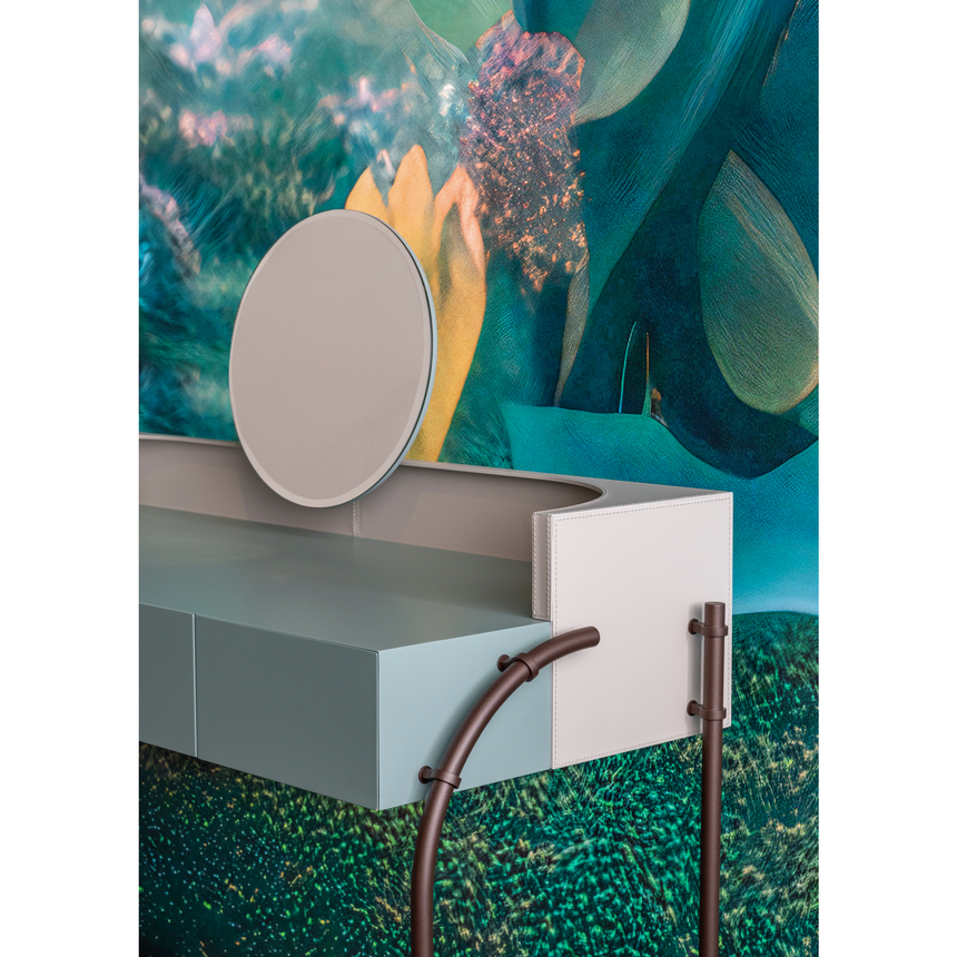 Leather Compartment Vanity Table | Bizzotto Italia Scene | Italianfurniture.com