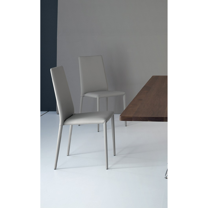 High Back Leather Dining Chair | Bonaldo Eral | Italianfurniture.com