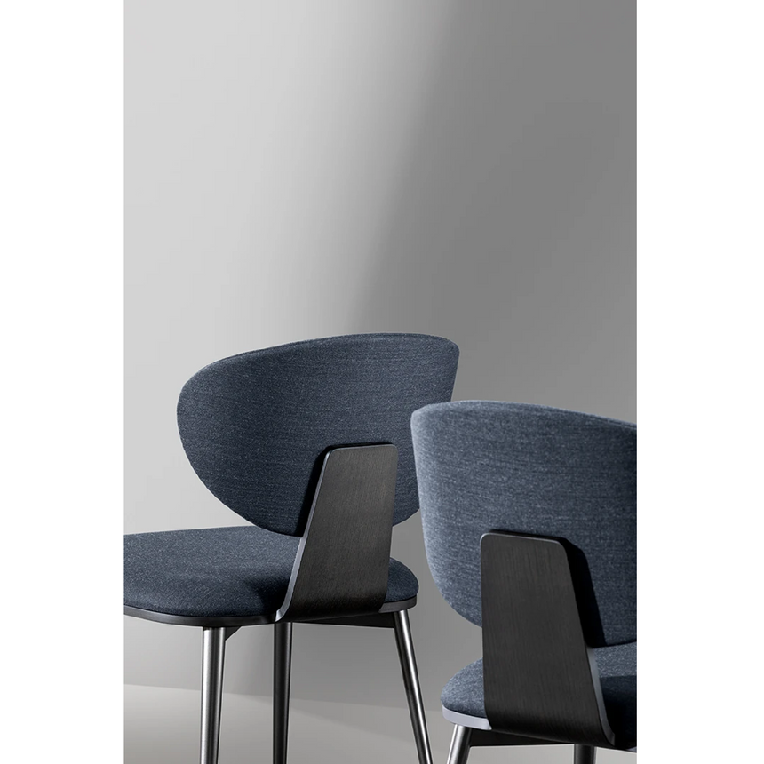 Curved Back Padded Dining Chair | Bonaldo Olos | Italianfurniture.com