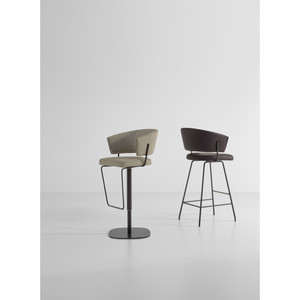 Curved Back Swivel Bar Stool | Bonaldo Bahia Too | Italianfurniture.com