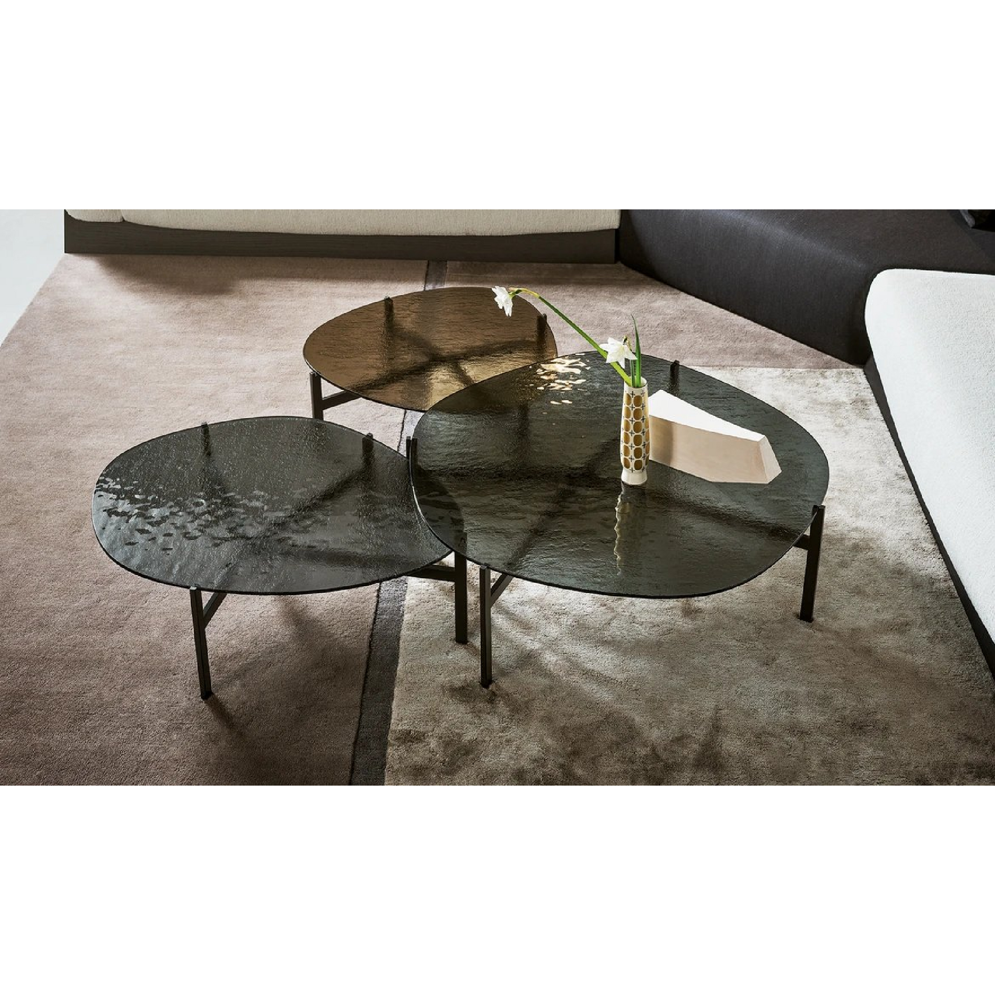 Tempered Glass Coffee Tables (3) | Bonaldo Flac | Italianfurniture.com