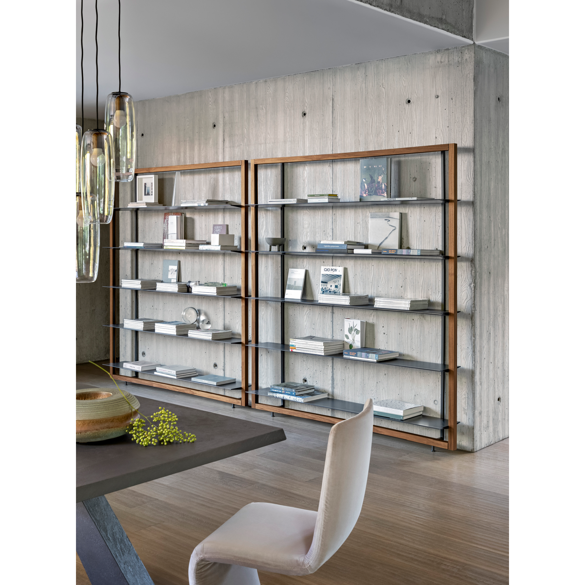 Alix Bookshelf - Thumbnail 3