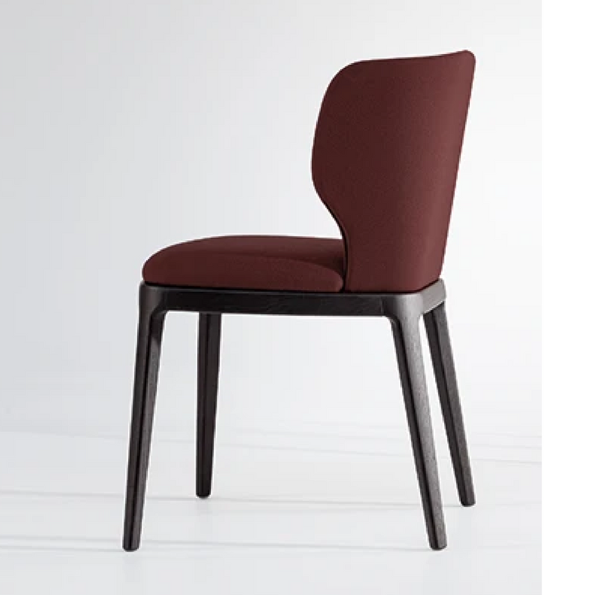 Fabric Covered Winged Dining Chair | Bonaldo Joy | italianfurniture.com