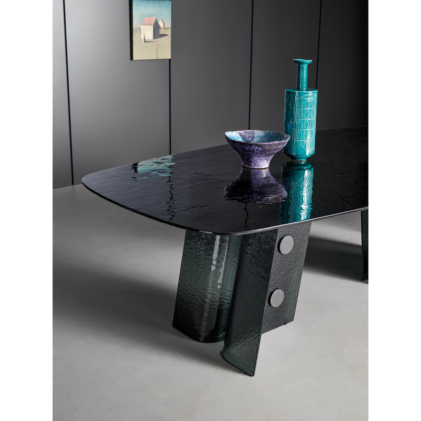 Black Tempered Glass Dining Table | Bonaldo Boton | Italianfurniture.com