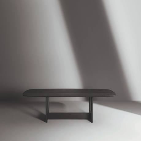 Glossy Ceramic Dining Table | Bonaldo Canvas | Italianfurniture.com