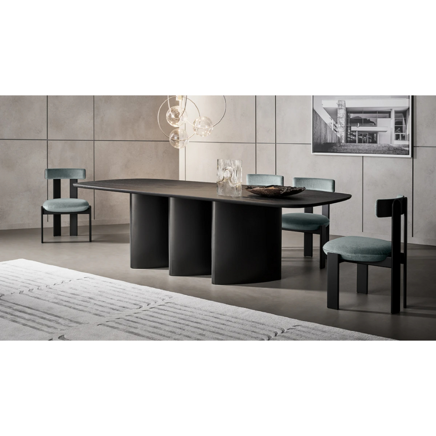 Three-Legged Ceramic Dining Table | Bonaldo Louver | Italianfurniture.com