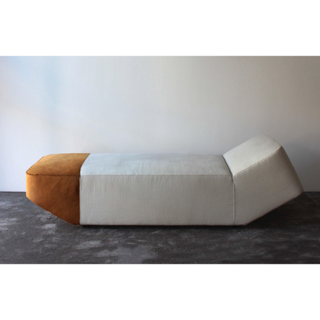 Rock Fabric Upholstered Daybed | Casa Casati Coupe | Italianfurniture.com