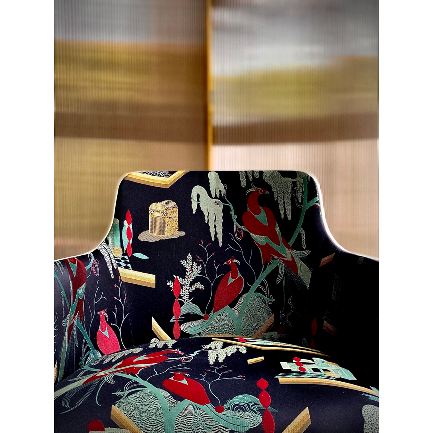 Upholstered Dining Armchair | Casa Casati Lola | Italianfurniture.com