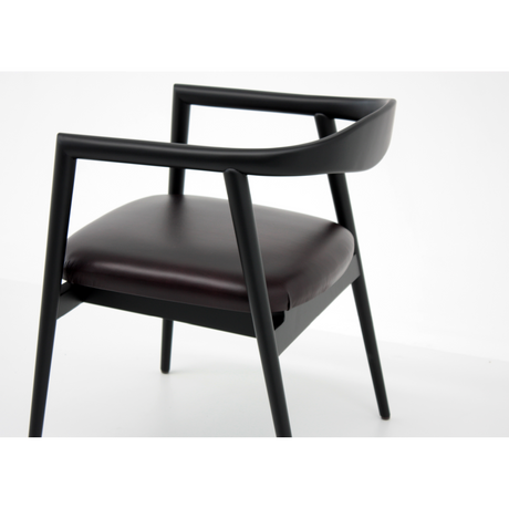 Matte Black Curved Dining Chair | Casa Casati Romy | Italianfurniture.com