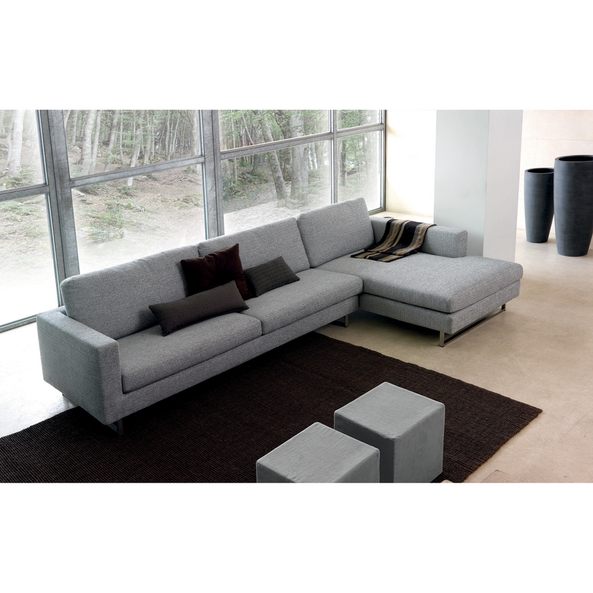 Stainless Steel Feet Modular Sofa | Dema Dynamic Plus | Italianfurniture.com