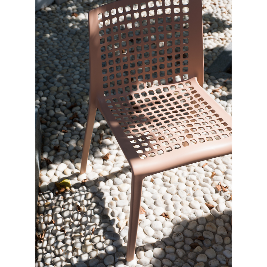 Perforated Stackable Outdoor Dining Chair | Desalto 288 | Italianfurniture.com