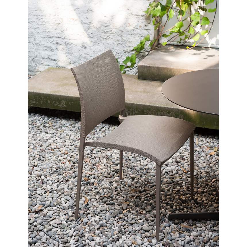 Modern Minimalist Dining Chair | Desalto Sand | Italianfurniture.com