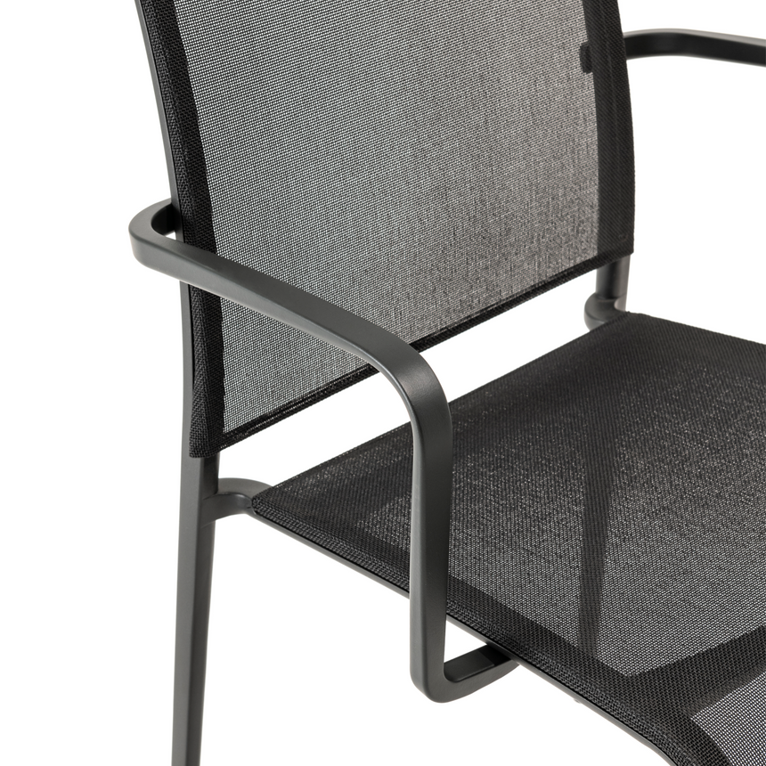 Modern Minimalist Armchair | Desalto Sand | Italianfurniture.com