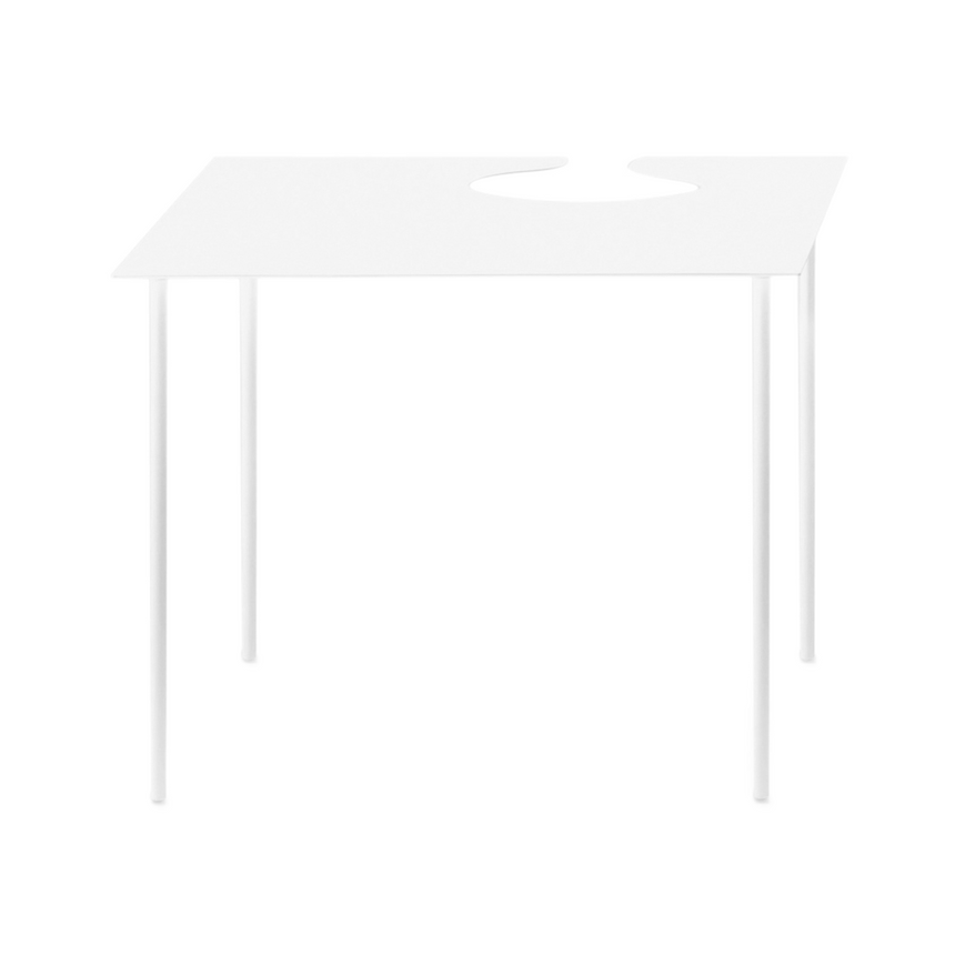 Cut-Out Metal Side Table | Desalto Softer than Steel | Italianfurniture.com