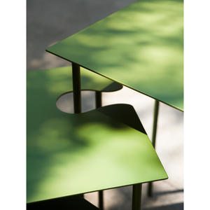 Cut-Out Metal Side Table | Desalto Softer than Steel | Italianfurniture.com