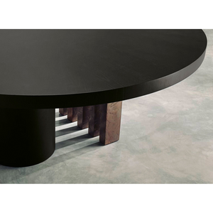 Differentiated Bases Round Dining Table | Somaschini Ozark | Italianfurniture.com
