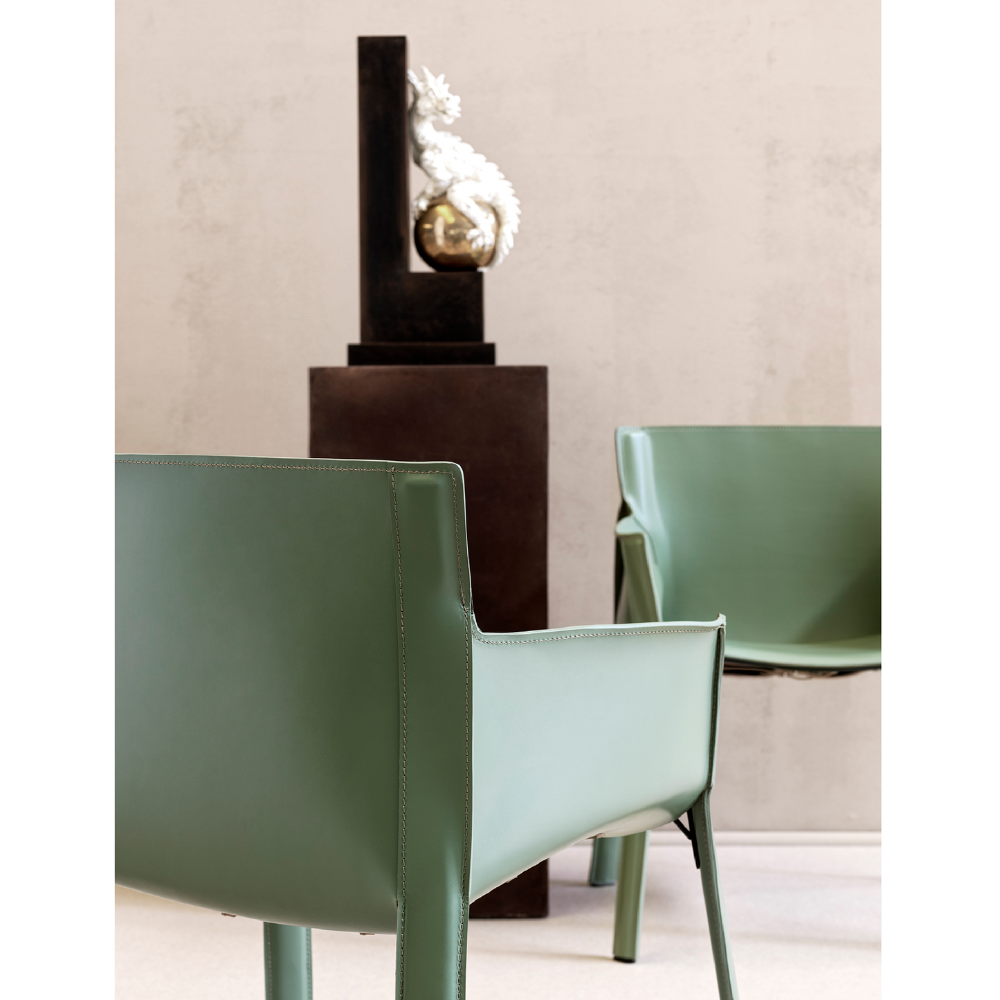 Padded Leather Dining Armchair | Fasem P90 | Italianfurniture.com