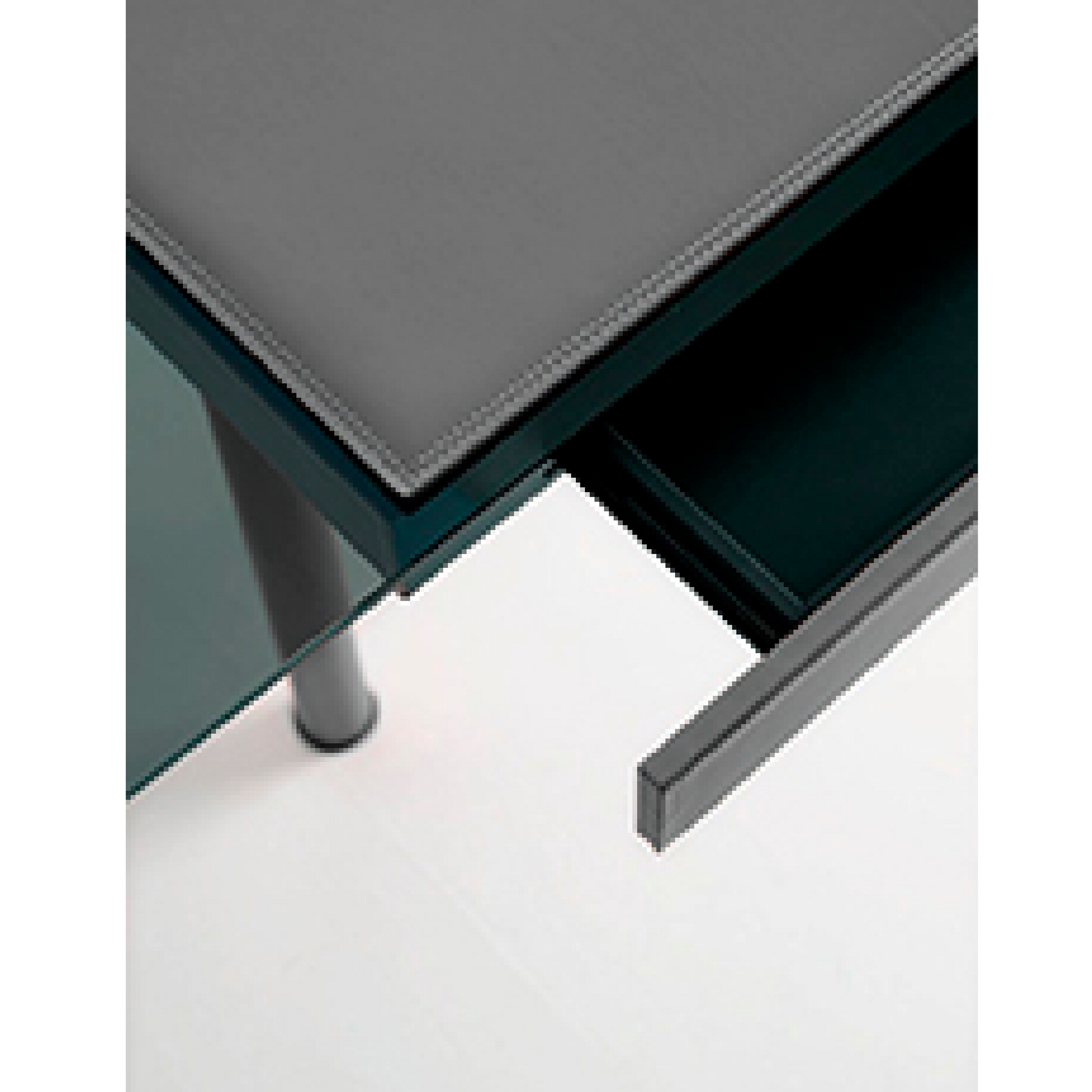 Tempered Glass Executive Desk | Fasem Abaco | ItalianFurniture.com