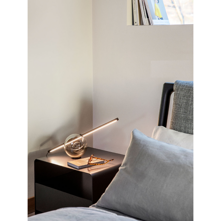 Curved Metal Nightstand | Flou Foglio | Italianfurniture.com