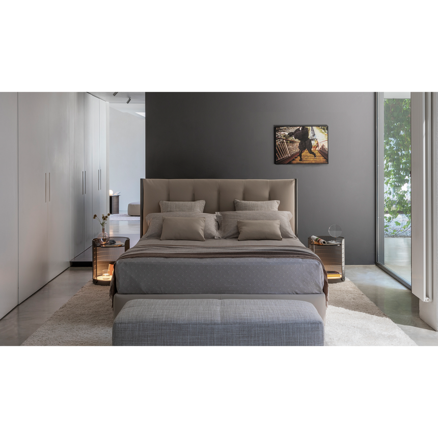 Quilted Slimline Queen Bed | Flou Koi | Italianfurniture.com