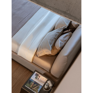 Vertical Pleated Bed | Flou AtelierM | Italianfurniture.com