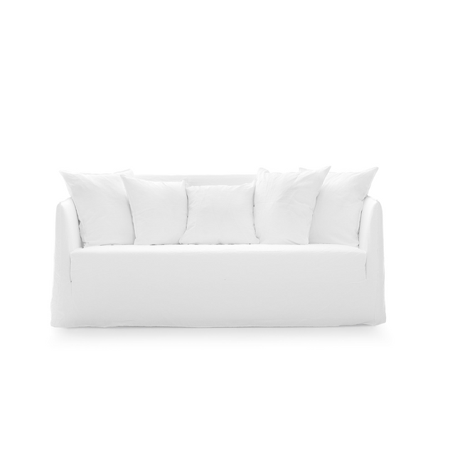 Natural White Lino Sofa | Gervasoni Ghost | ItalianFurniture.com
