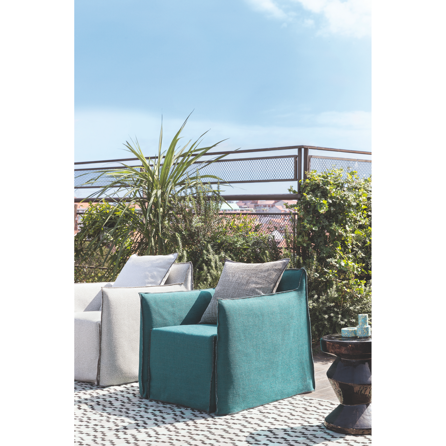 Aspen Outdoor Armchair | Gervasoni Ghost | ItalianFurniture.com
