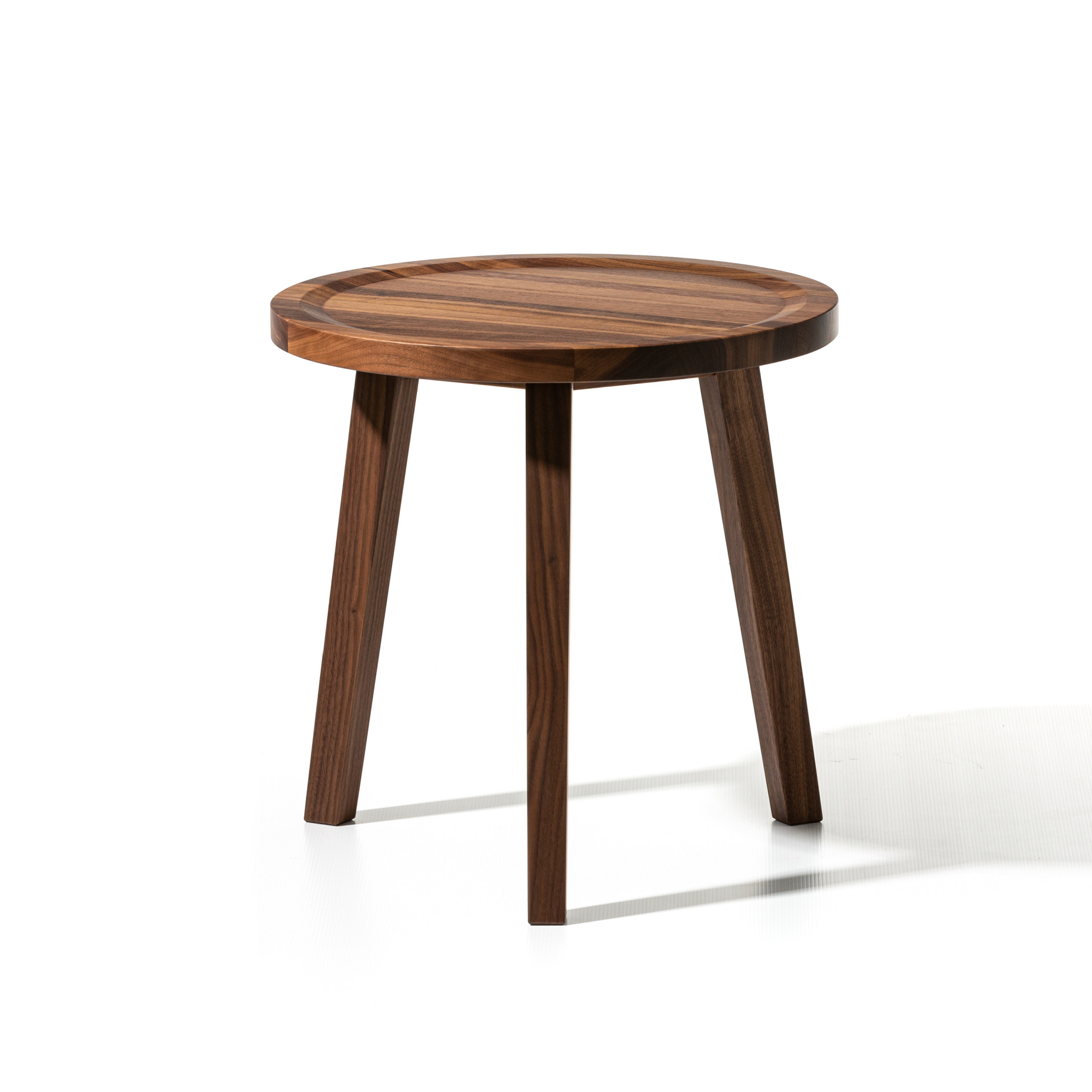 Three-legged Round Side Table | Gervasoni Gray | ItalianFurniture.com
