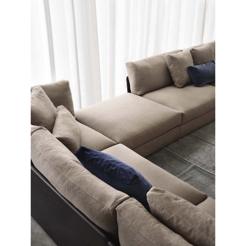 Comtempory Two Seater Sofa | Lema Groovy | ItalianFurniture.com
